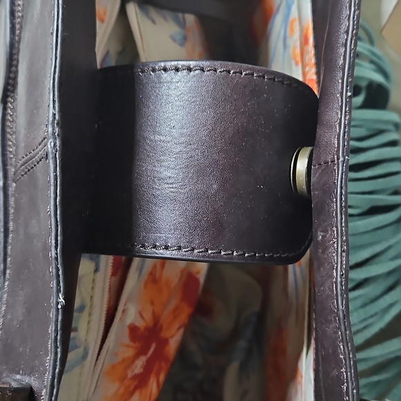 Ariat Brown Tooled Leather Tote with Light Blue Fringe - Picture 11 of 14